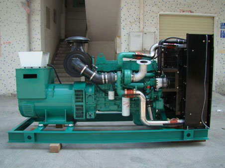 泸州1100kw康明斯柴油发电机组